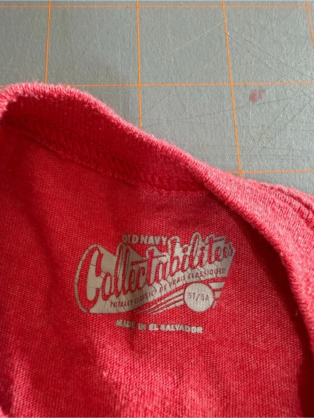 Amazing Graphic Long-Sleeve Tee for Kids - Red old navy 5T